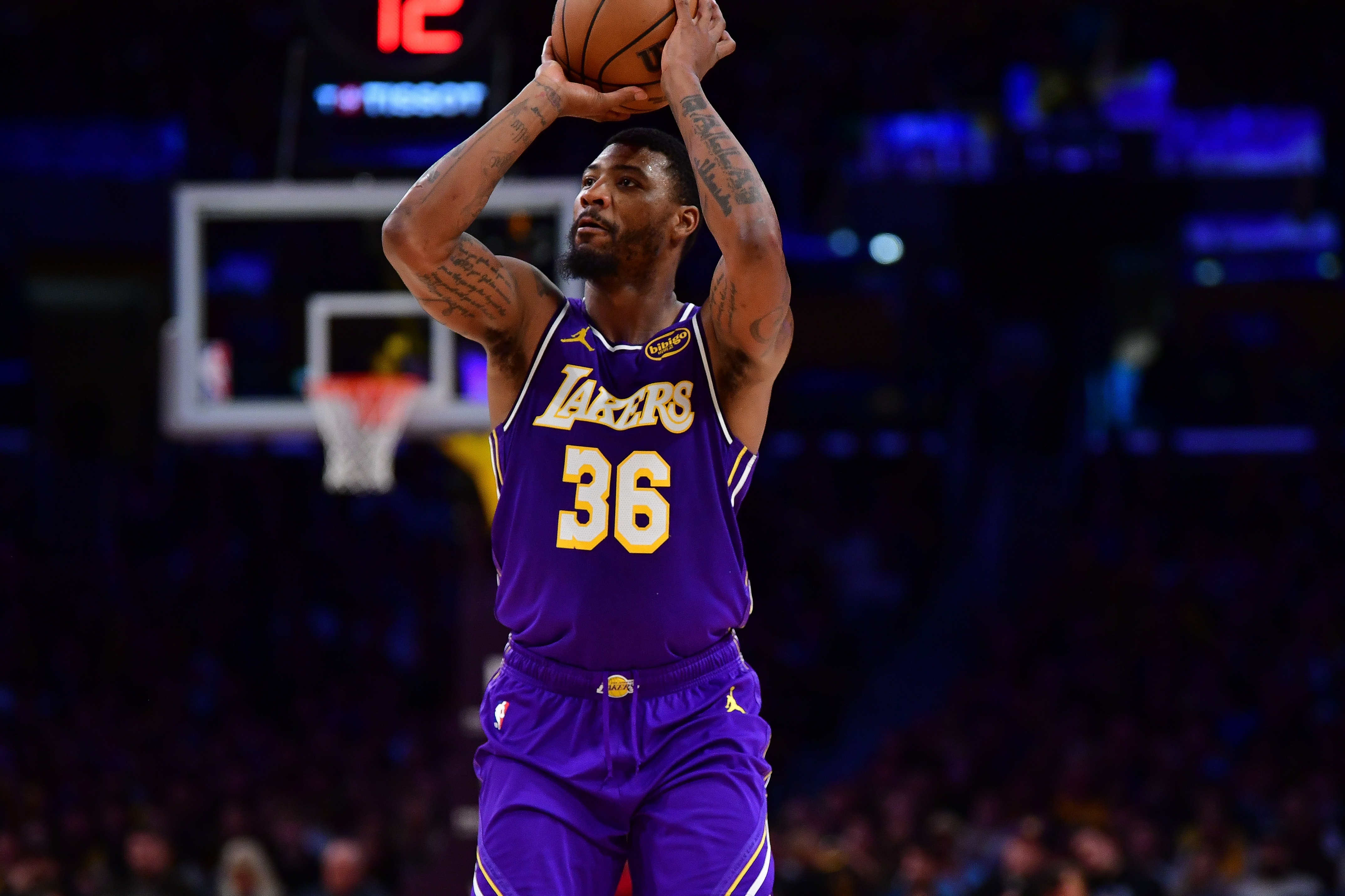 开云体育在线下载-斯玛特：有些球员在为合同而战 有些球员已经获得了合同